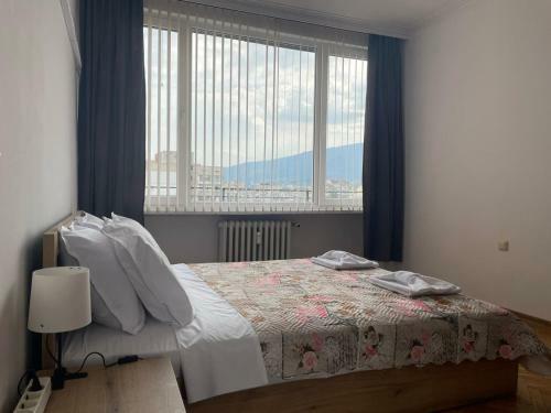 Apartamento Spacious And Stylish Flat In The Center Of Sofia -white Harmony