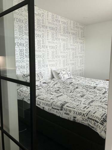 Modern Downtown Apartment