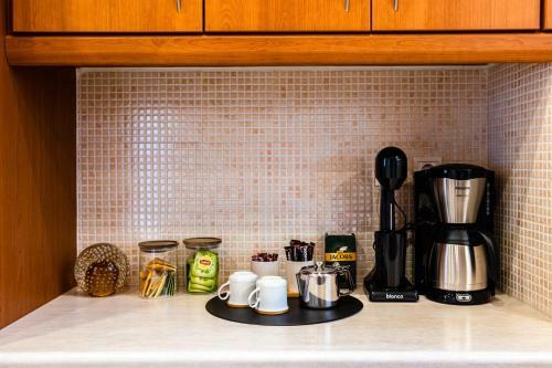 Filiatra Downtown Cozy Retreat - Homely Vibes