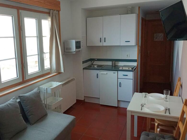 Apartamentos Las Tuyas 3000