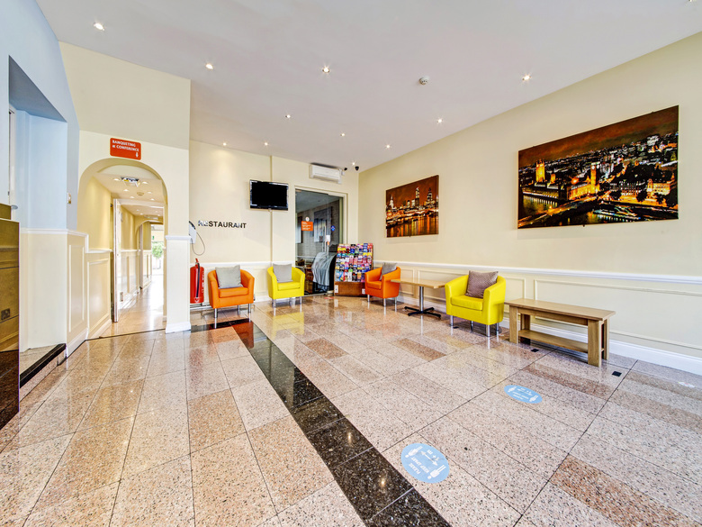 Boston Manor Hotel