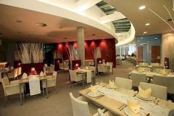 Orea Hotel Atrium