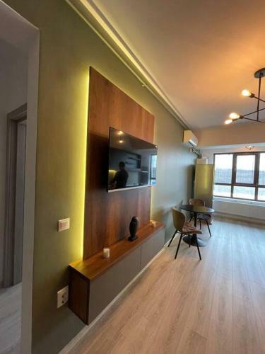 Cozy 2 Rooms Apartment - Panoramic View