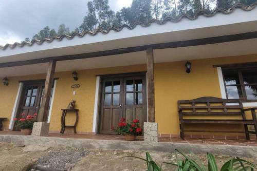 La Rosaleda - Hermosa Finca En Paipa