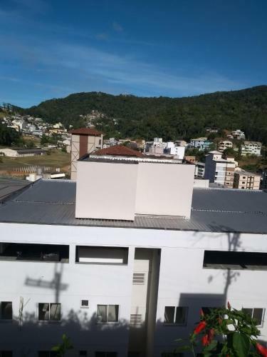 Apartamento de Luxo Novo Pr�ximo A Rua de Lazer