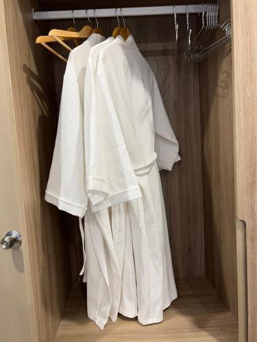 Apartamento C?n H? Cao C?p 5 Sao. S? D?ng Ti?n �ch Mi?n Ph�.