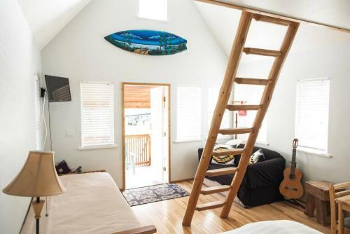 Surf Haven Lofted Cozy Cabin Minutes To Beach