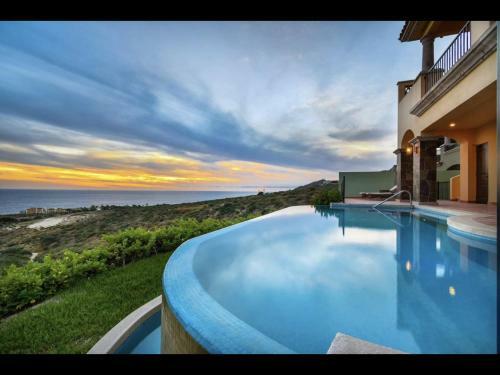 Luxury 3 Bedroom Montecristo Villa At Quivira