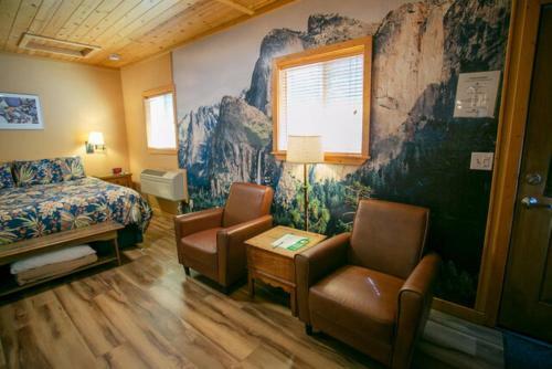 Motel Outside Inn