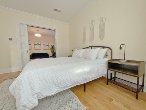 @ Marbella Lane - San Mateo Stylish House