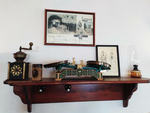Hostal Penzion A Hostinec U ?esk� Koruny