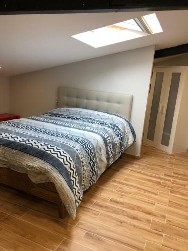 Apartamento Habitaci�n Abuhardillado Con Cocina