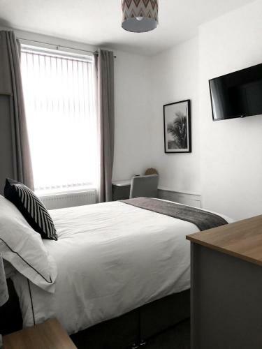 New 3 Bed Townhouse Ideally Located To Amenities