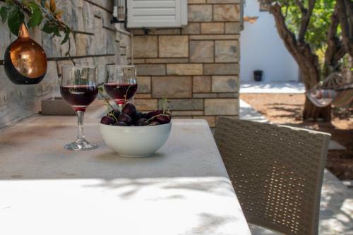 Villa Serenity @sounio-close To The Beach!