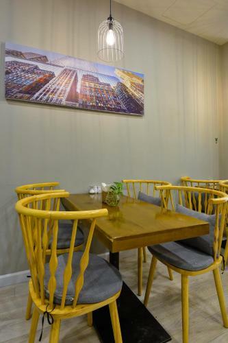 Aries Hotel