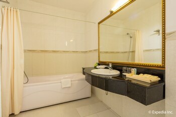 New Pacific Hotel