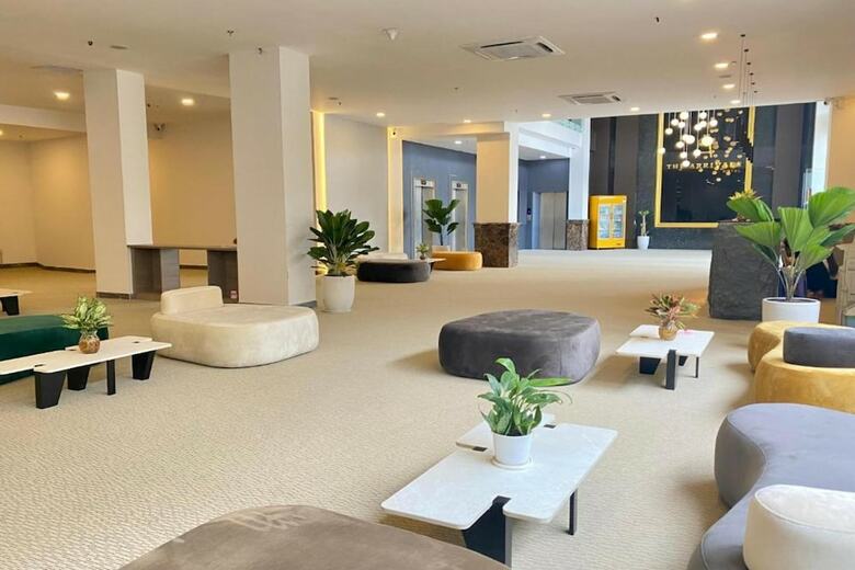 Sunland Hotel