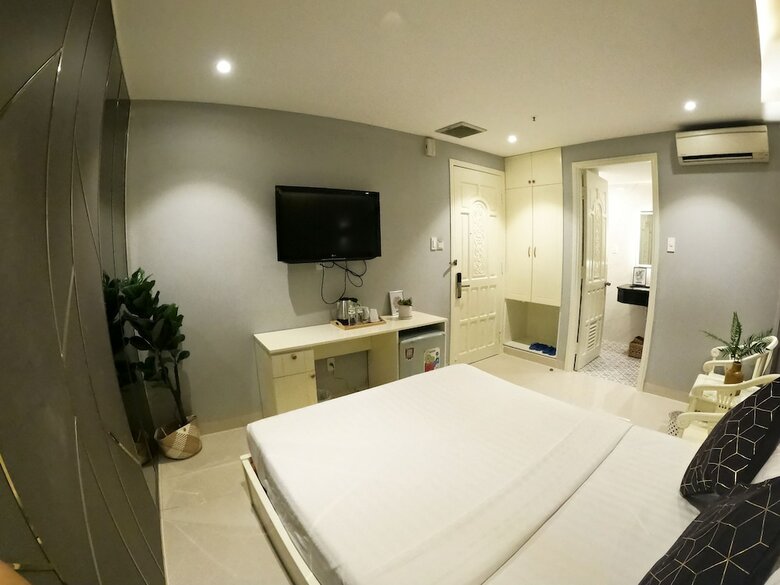 Dinh Phat Hotel