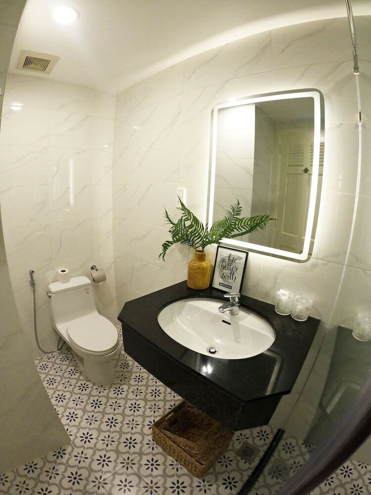 Dinh Phat Hotel