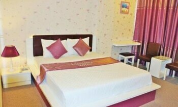 Luxury Hotel