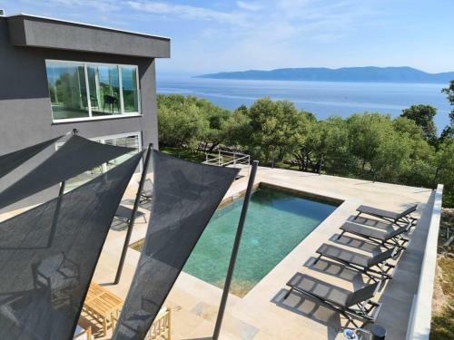 Luxusvilla In Kroatien Mit Pool Und Meerblick