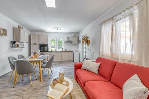 Holiday House Krase With Private Pool