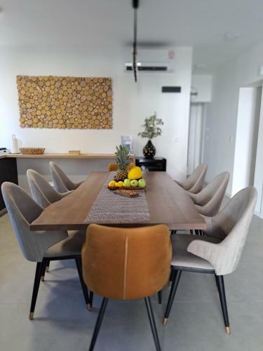 New Luxury Apartment 4* In Sutivan - Island Bra?