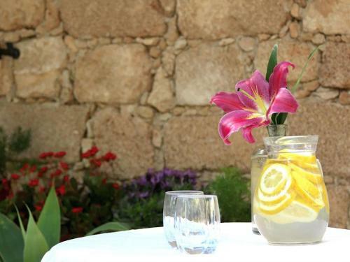 Rustic Bungalow In Isola Di Capo Rizzuto With Garden