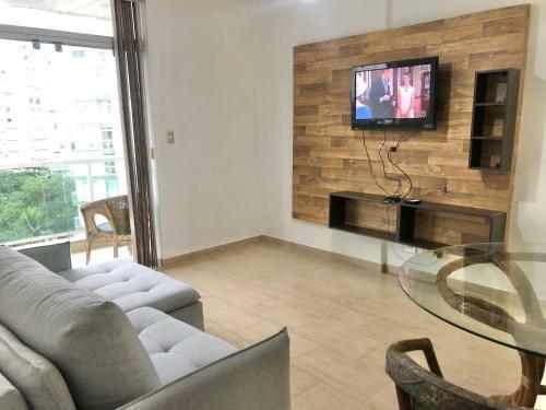 Apartamento Lindo Apto Com Varanda E Vista Para O Mar 2 Dorm