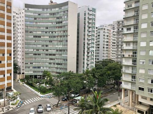 Apartamento Lindo Apto Com Varanda E Vista Para O Mar 2 Dorm