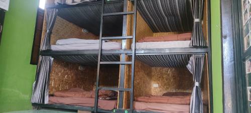 Topp Paiway Hostel