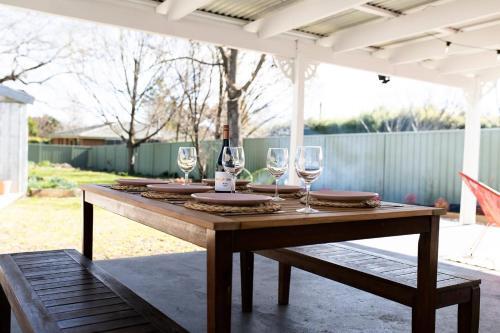 Pinkerton Cosy Heritage Home Cbd Pet Friendly
