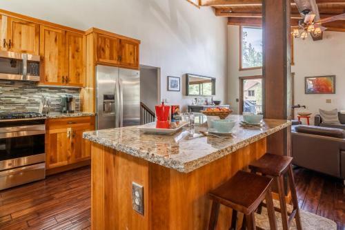 Northstar - Casa Madera