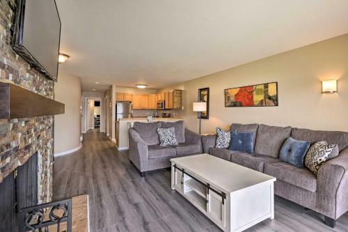 Apartamento Dreamy Lakefront Condo Walk To Dining And More