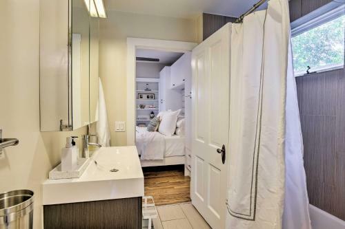 Evolve Chic Denver Home With Grill, 5 Mi To Dtwn!