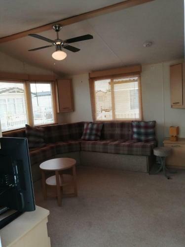 Palm Grove 32 3 Bedroom Caravan Chapel St Leonards