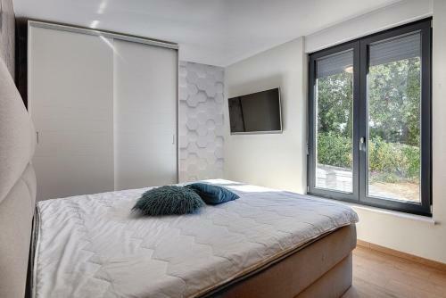 Apartment Sea