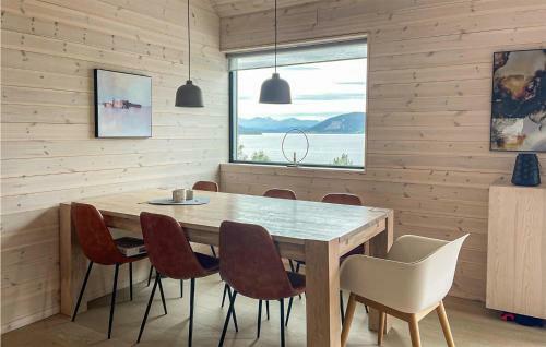 Awesome Home In Stangvik With Wifi And 4 Bedrooms