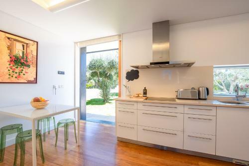 Villa Portugalactive Connected Lodge Cowork & Beach