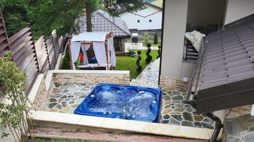 Hostal Pensiunea Tressor