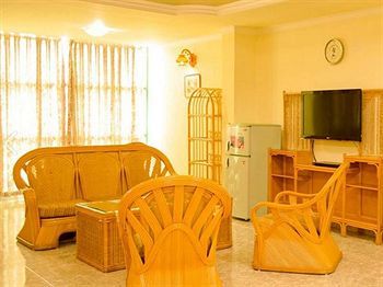 Evergreen Hotel