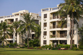 Aparthotel Riverside Serviced Apartments