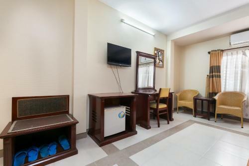 Hoang Long Hotel