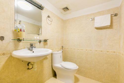 Hoang Long Hotel