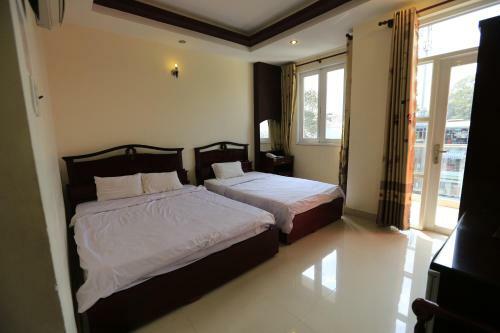 Tuan Viet Hotel
