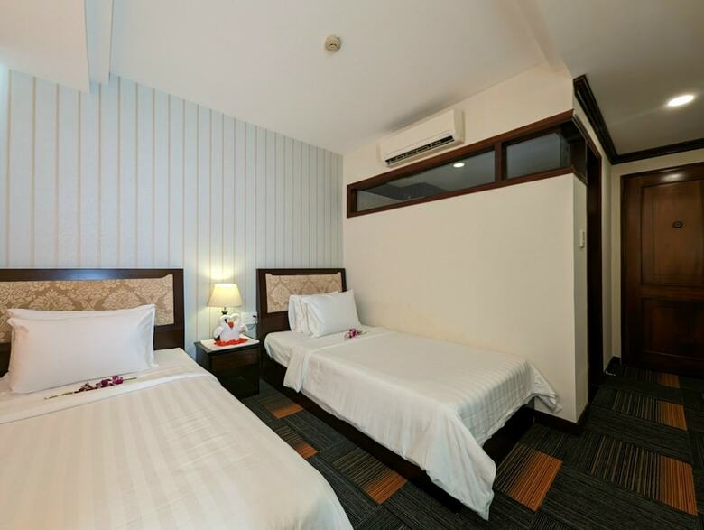 Dong Kinh A Hotel