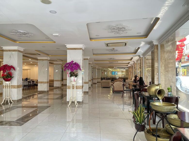 Dong Kinh A Hotel