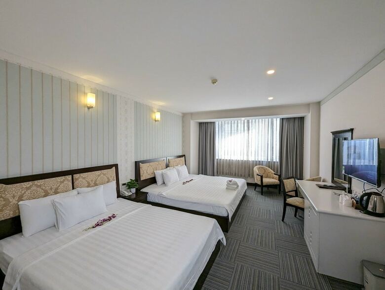 Dong Kinh A Hotel