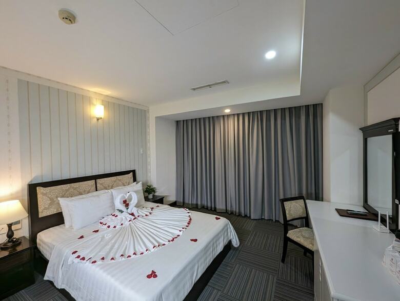 Dong Kinh A Hotel