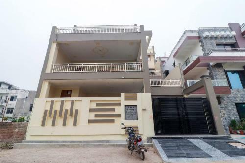 Hotel Oyo 40906 Pratap Guest House